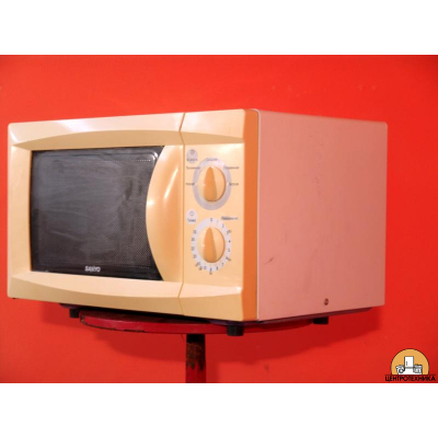 Sanyo EM1073