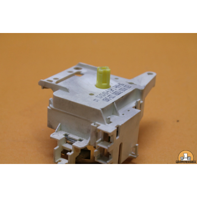 Электродвигатель омывателя порошкоприемника Bosch Siemens 709302